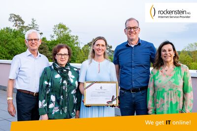 Gruppenbild auf der Dachterrasse.